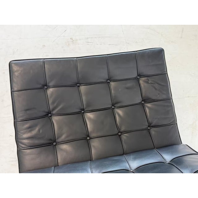 Leather Barcelona Chairs by Ludwig Mies van der Rohe for Knoll Inc., Set of 2 For Sale - Image 9 of 17