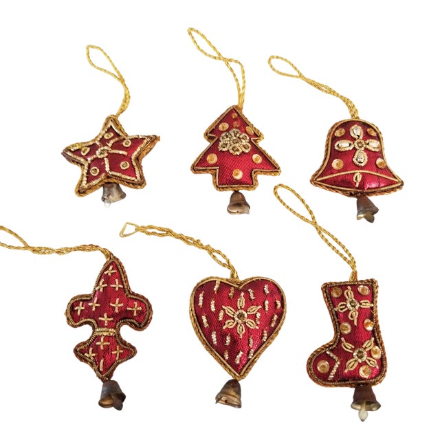 1990s Royal Collection | Mini Gold Zardozi Christmas Ornaments - Set of 6 For Sale - Image 5 of 5
