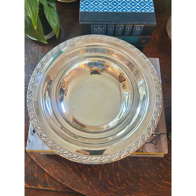 Mid 20th Century Vintage Wm Rogers Silver Plate “Andover” 762 Footed Bowl For Sale - Image 5 of 8