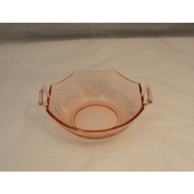Vintage Elegant Pink Depression Glass Scalloped Lattice & Floral Etched Serving Bowl With Handles For Sale - Image 4 of 13