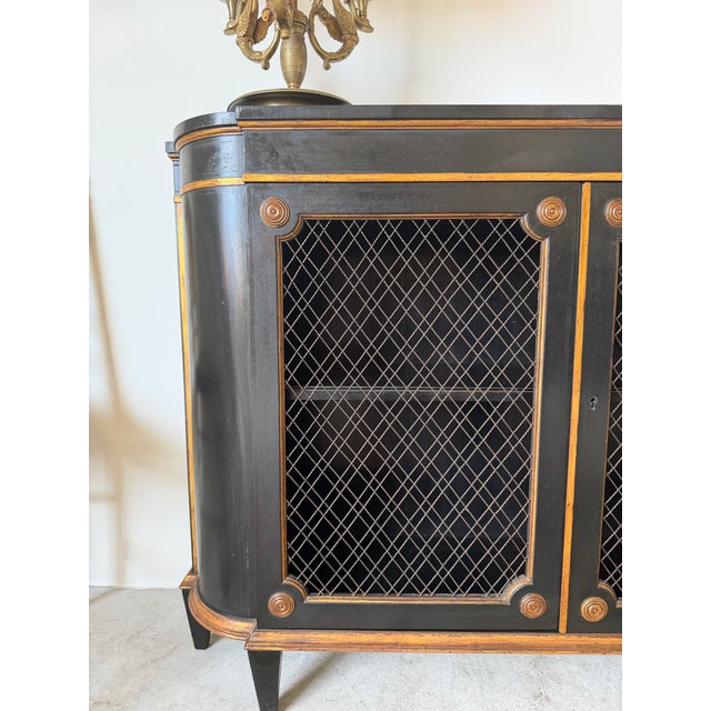 1930s Hollywood Regency Ebonized & Giltwood Wire-Mesh Door Cabinet For Sale - Image 9 of 12