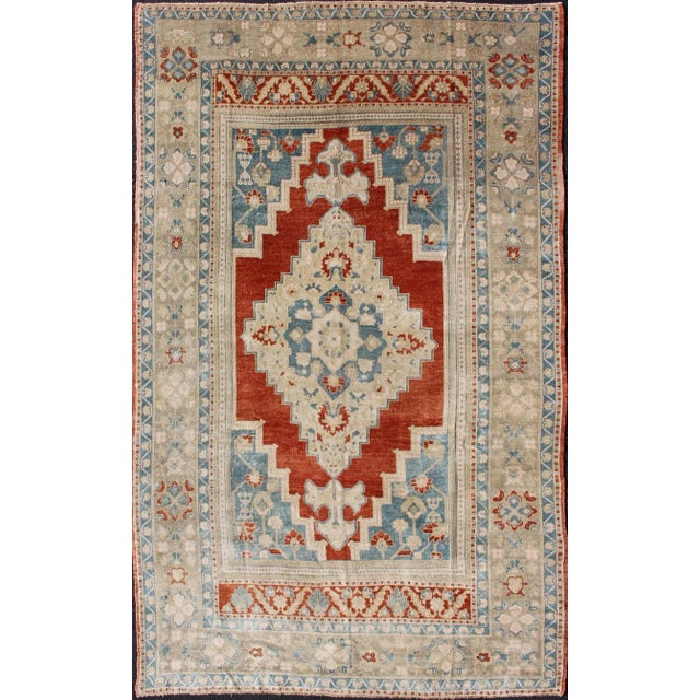 Medallion Vintage Turkish Oushak Turkish in Mid-Century Modern Red, Cream and Light Blue For Sale - Image 13 of 13