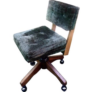 Mid-Century Green Velvet Swivel Chair For Sale