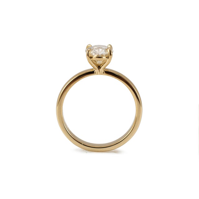 14k Yellow Gold 1.60ct Igi Oval Lab Grown Diamond Solitaire Engagement Ring, Size 7 For Sale In Houston - Image 6 of 9