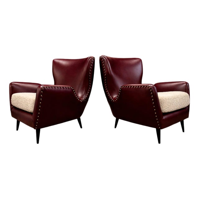 Pair of Brazilian Modernist Armchairs in Hardwood, Burgundy Leather & Bouclé by Carlo Hauner, 1950s – Lot 466 For Sale