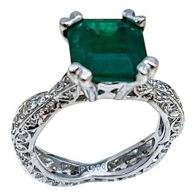 2 Carat Natural Square Emerald & 0.65 Ct Diamond Ring in Platinum For Sale