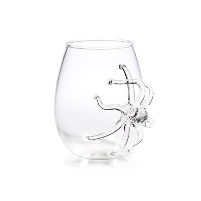 The Octopus Stemless Glasses are a unique and striking addition to your glassware collection. Featuring an intricate...