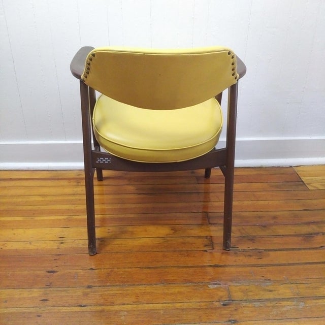 Vintage MidCentury Danish Modern Mustard Yellow Vinyl Paoli Chair