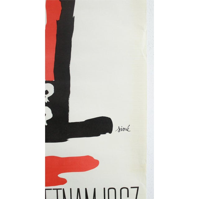 1960s 1967 French Political Documentary Movie Poster - Hiroshima 1945/Vietnam 1967 - Siné For Sale - Image 5 of 5