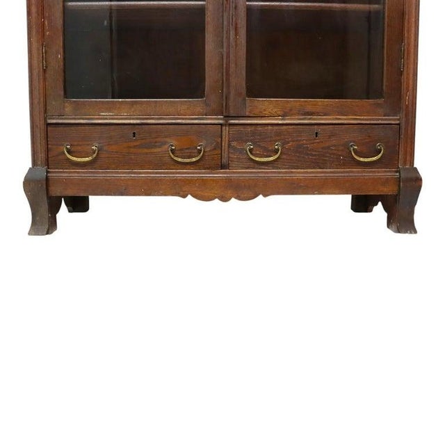 Horner Inspired Arts & Crafts 2-Door 2-Drawer Oak Bookcase C1920 For Sale - Image 6 of 13
