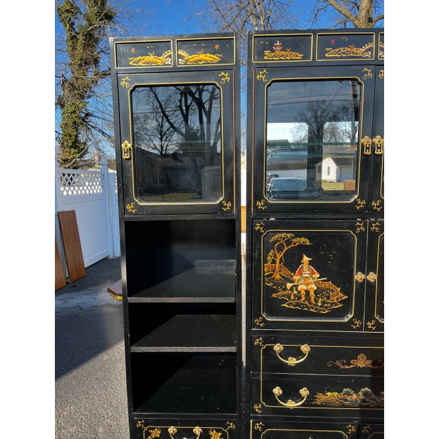 1970s Jasper Cabinet Co. Chinoiserie Black Lacquer Hand Painted Drop Down Mirror Back Bar and Desk For Sale - Image 11 of 12