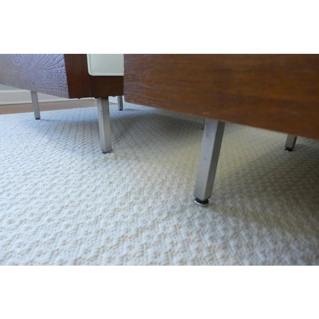 White Mid 20th Century Walnut Case White Leather Cube Chairs Vintage in the Style of Milo Baughman - a Pair For Sale - Image 8 of 12