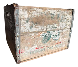 Vintage Farmhouse Clover Leaf Dairy Wood Crate Case Milk Famous for Purity