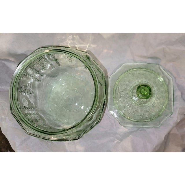 1940s Anchor Hocking Vaseline Glass Ginger Jar For Sale In West Palm - Image 6 of 7