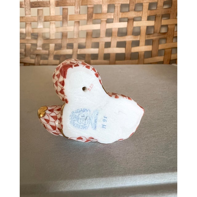 Late 20th Century Herend Rust Fishnet Bunny Pair – Hand-Painted, 24k Gold Accents For Sale - Image 5 of 5