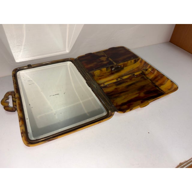 Vintage Bakelite Makeup Box, 1920 For Sale - Image 6 of 10