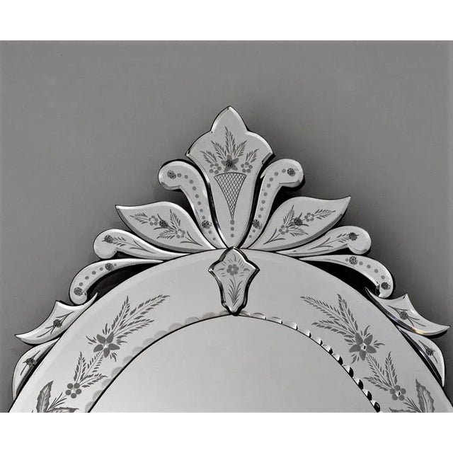 Luxurious Murano glass mirror 800 French style produced by the Tosi brothers. Oval mirror produced in the island of Murano...