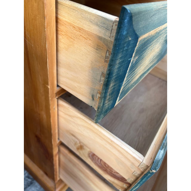 A Pair of Rustic Style Nightstands by Mastercraft Furniture. Circa 1970s For Sale - Image 15 of 18