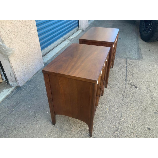 Mid Century Modern Nightstands For Sale - Image 4 of 12