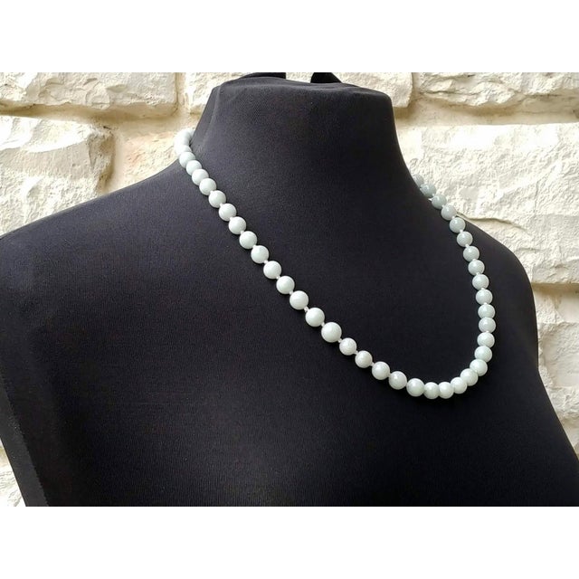 Early 20th Century Vintage Art Deco Celadon Jade Beaded Necklace, 24.5 Inches, 1920s For Sale - Image 5 of 10