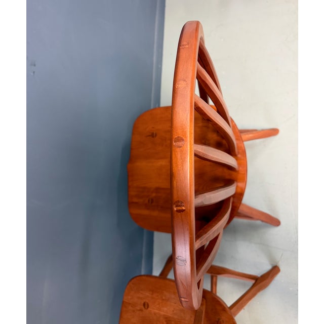 Set of Nine Hunt Country Continuous Bow Dining Chairs 2 Armchairs & 7 Side Chairs For Sale - Image 4 of 18