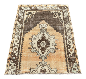 1970s Turkish Medallion Hand Knotted Rug