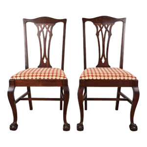 Baker Furniture Style Chippendale Carved Mahogany Side Chairs or Dining Chairs, Pair