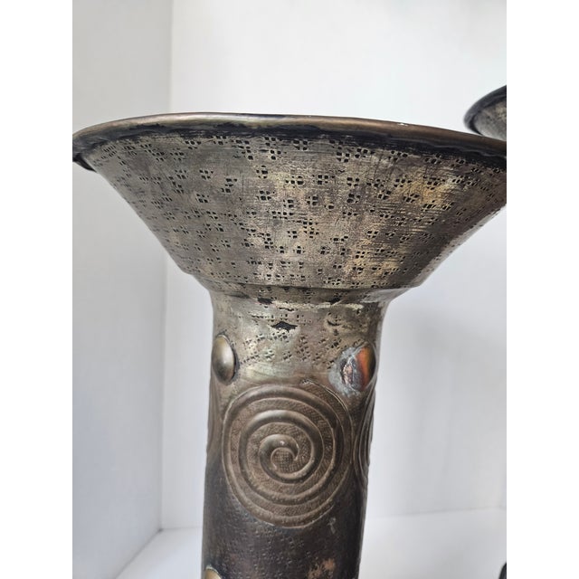 Pair of Bronze Gu Beaker Vases For Sale - Image 10 of 11