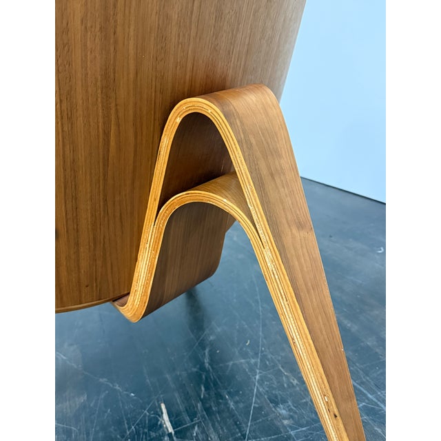 Wegner Style Ch07 Shell Chairs, Pair For Sale - Image 11 of 12