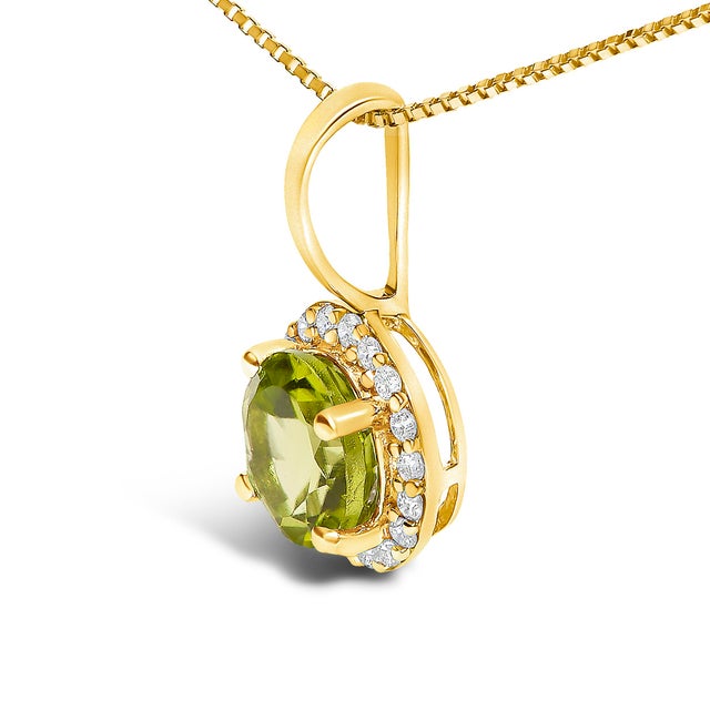 10K Yellow Gold Green Peridot and 1/10 Cttw Diamond Accent Halo Pendant Necklace For Sale - Image 4 of 5