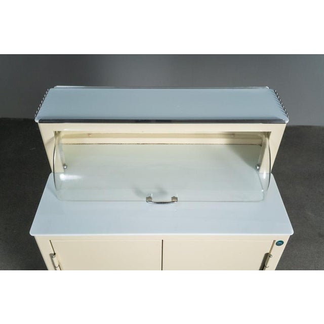 Mid-20th Century Industrial Medicine Cabinet For Sale - Image 13 of 18