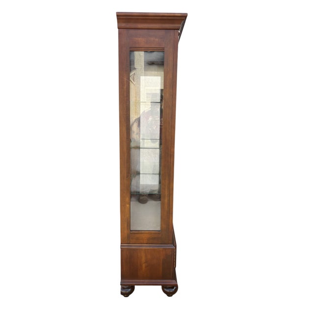1990s Ethan Allen British Classics Curio Cabinet China Hutch Display Breakfront Cherry For Sale - Image 9 of 14