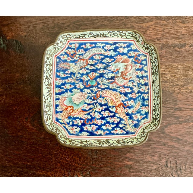 18th Century Qing Dynasty Canton Enamel Dish - Qianlong Period (1736-1795) For Sale - Image 9 of 13