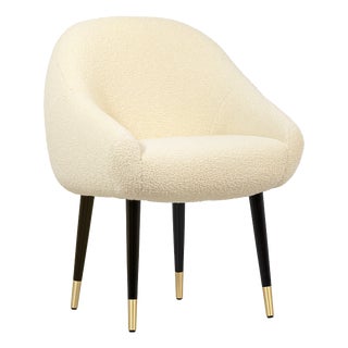 Niemeyer Dining Chair in Dark Oak with Brass and White Bouclé from Insidherland For Sale