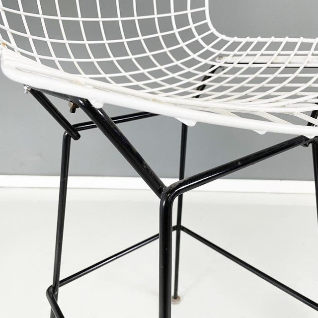 Mid-Century American Black & White Metal High Stools attributed to Bertoia for Knoll, 1960s, Set of 4 For Sale - Image 14 of 18