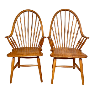 Vintage Set of 2 Slovenian Maple Continuous Arms Windsor Chairs