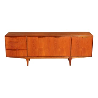 Mid-Century Dunvegan Sideboard in Teak from McIntosh, 1960s For Sale
