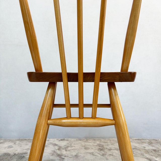 Elm and Beech 391 Dining Chairs by Lucian Ercolani for Ercol, 1980s, Set of 4 For Sale - Image 10 of 16