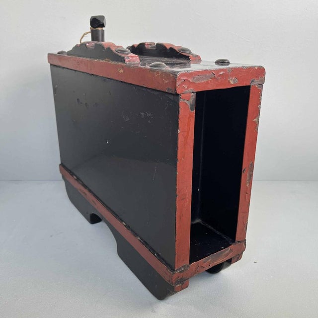 Sashidaru Sake Finger Barrel, Japan, 1868 For Sale - Image 4 of 16