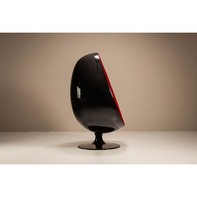 Egg Pod Chair in Black and Red by Eero Aarnio, 1960s For Sale - Image 10 of 17