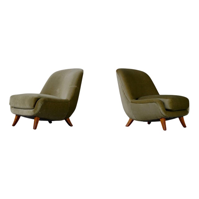 Lounge Chairs in Green Velvet, Denmark, 1950s, Set of 2 For Sale