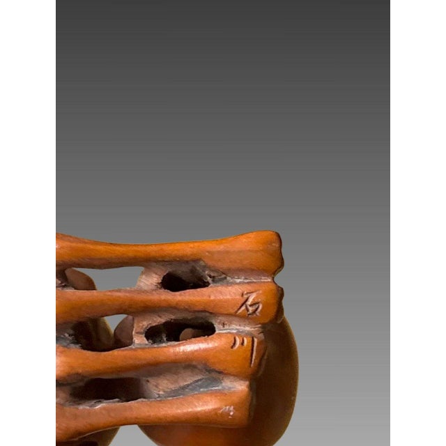 Netsuke with skulls, Japan, Meiji era, 19th century For Sale - Image 6 of 7