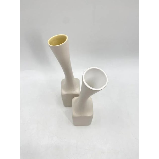 White Piso Vases by Olav Singerland for Cor Unum, Netherlands, 1993, Set of 2 For Sale - Image 8 of 13