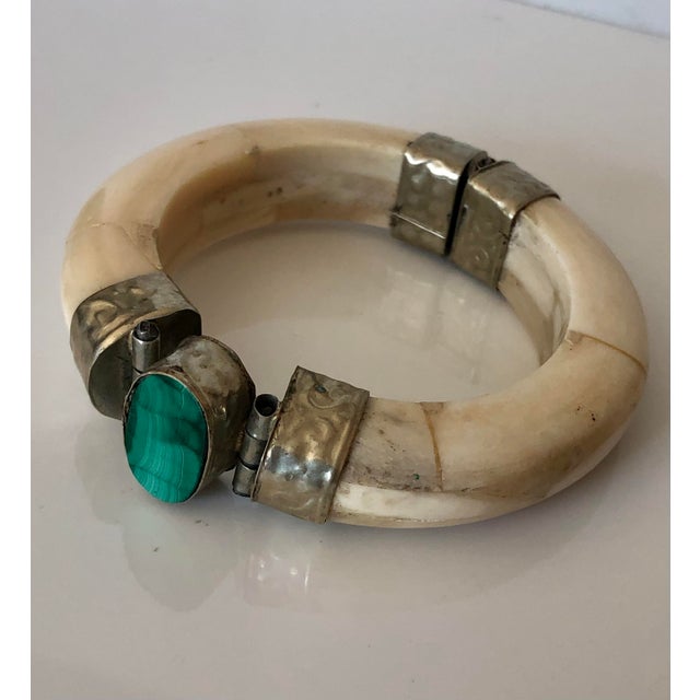 Metal Late 20th Century Vintage Moroccan Malachite and Bone Bangle Bracelet For Sale - Image 7 of 11