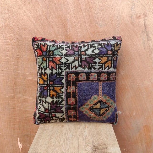 16×16 Vintage Turkish Rug Pillow – Handmade Boho Decorative Sofa Cushion For Sale - Image 11 of 11