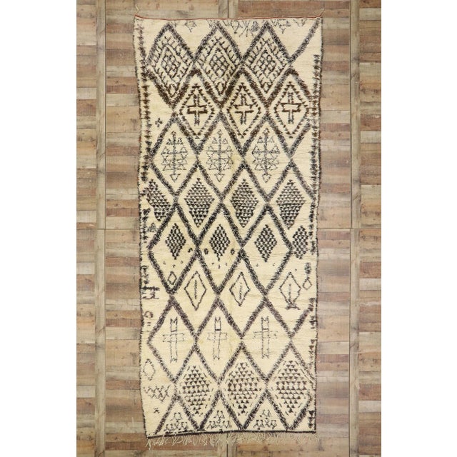 Textile Vintage Berber Beni Ourain Moroccan Rug - 05'11 X 13'06 For Sale - Image 7 of 8