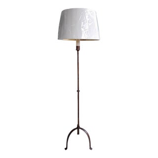 1920s Restored Vintage Spanish Iron Floor Lamp With Gilt Patina and Gold Lined Linen Empire Shade For Sale