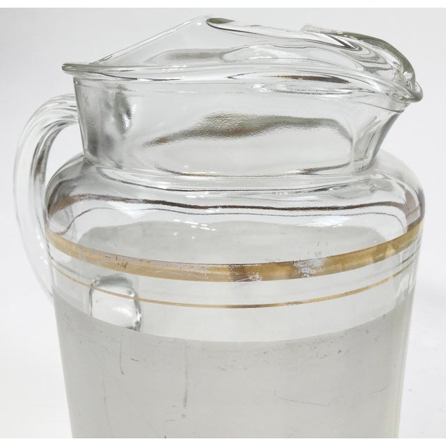 Vintage Etched Glass Gold Rimmed Pitcher and 12 Glasses, Set of 13 For Sale In Kansas City - Image 6 of 8