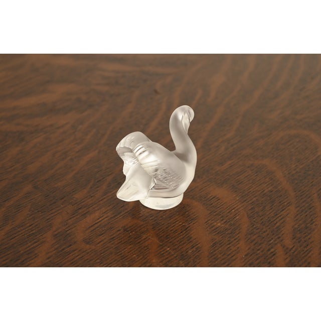 Lalique Lalique Art Deco Frosted Crystal Swan Figurine For Sale - Image 4 of 14