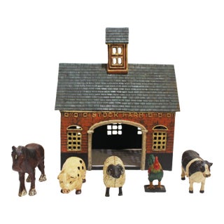 Mid-20th Century American Cast Iron "Stock Farm" Barn and Animals For Sale